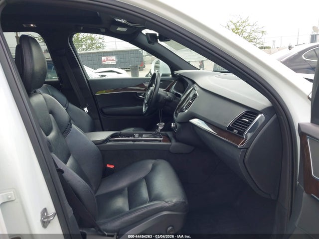 YV4A22PK7G1043320 Volvo Xc90 T6 Momentum