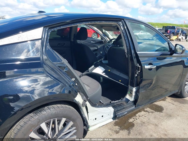 1N4BL4DV9RN406653 Nissan Altima Sv Fwd