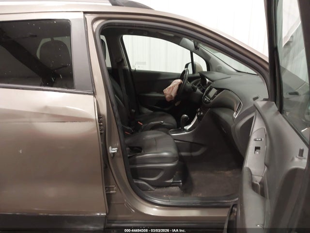 Chevrolet Trax Awd Lt 2022 KL7CJPSM9NB529619 Image 5