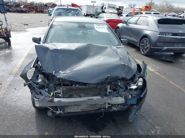 1G11C5SL1FF246277 Chevrolet MALIBU 1LT