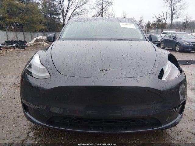 Aukcja sprzedaży 2025 Tesla Model Y Long Range Dual Motor Rear-wheel Drive, vin: 7SAYGDEDXSF231285, numer aukcji: 44494347