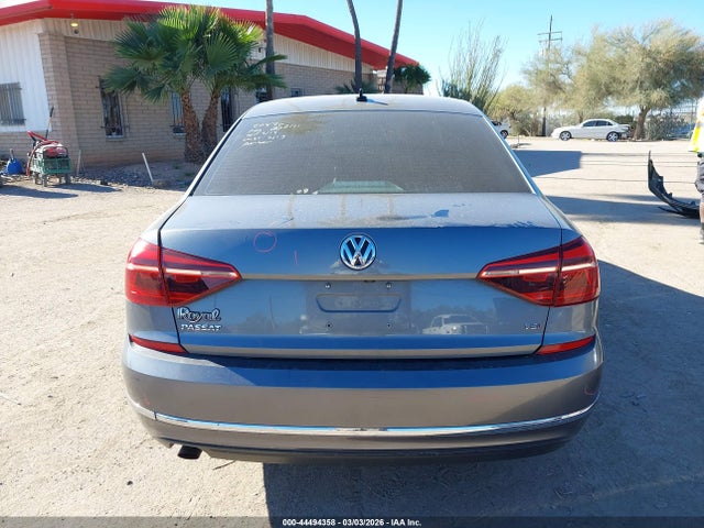 1VWLA7A32KC009115 Volkswagen Passat 2.0t Wolfsburg Edition