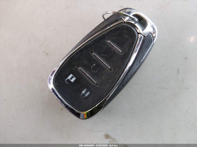 3GNAXUEV0KS581322 Chevrolet EQUINOX LT