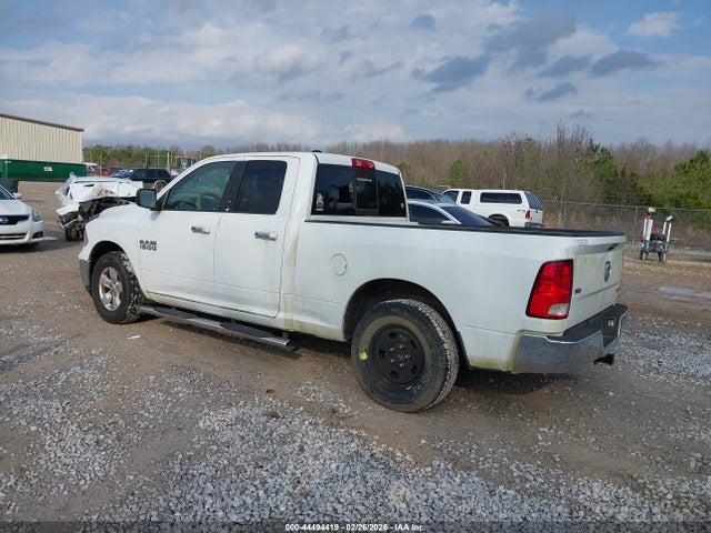 44494419 :رقم المزاد ، 1C6RR6GG2FS646017 vin ، 2015 Ram 1500 Slt مزاد بيع