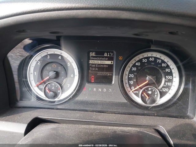 44494419 :رقم المزاد ، 1C6RR6GG2FS646017 vin ، 2015 Ram 1500 Slt مزاد بيع