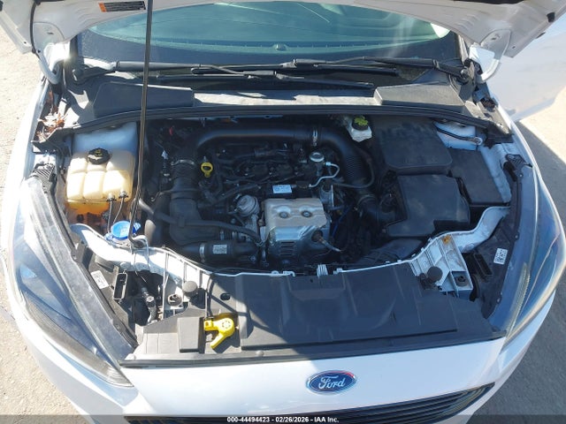 1FADP3FE3JL331470 Ford FOCUS SE