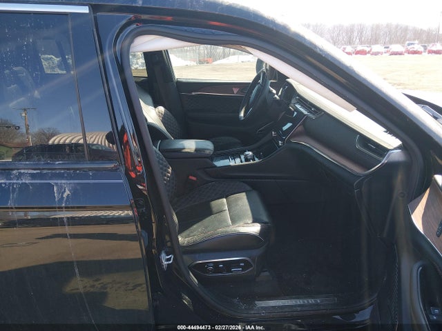 44494473 :رقم المزاد ، 1C4RJYE64P8800635 vin ، 2023 Jeep Grand Cherokee 4xe Summit مزاد بيع