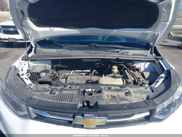 3GNCJNSB3HL244964 Chevrolet TRAX LS