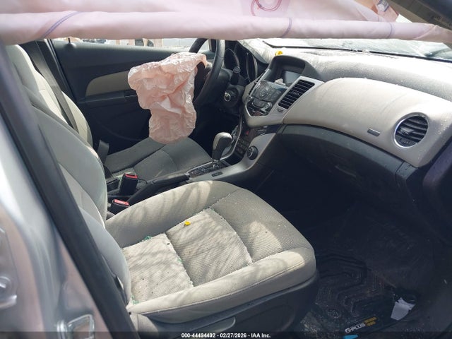 1G1PC5SB8F7241878 Chevrolet Cruze 1lt Auto
