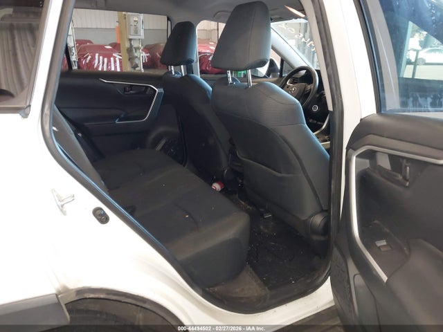 JTMG1RFV2KJ017916 Toyota RAV4 LE
