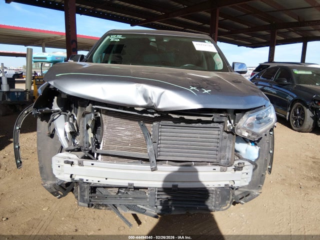 1GNERGKW5KJ313782 Chevrolet Traverse 1lt