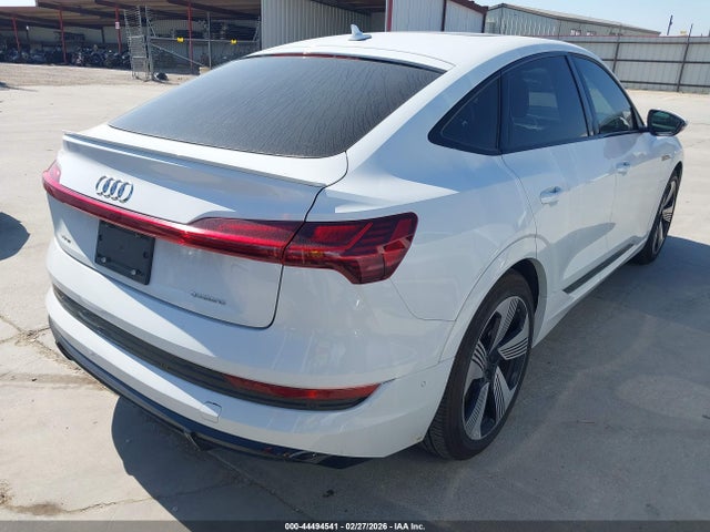 2021 Audi E-tron Sportback Prestige Quattro მანქანა იყიდება აუქციონზე, vin: WA13AAGE2MB019073, აუქციონის ნომერი: 44494541