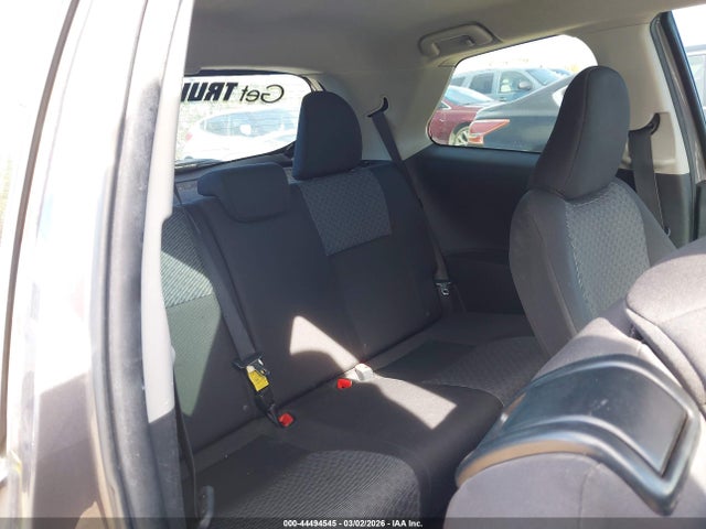 2015 Toyota Yaris L მანქანა იყიდება აუქციონზე, vin: VNKJTUD33FA054202, აუქციონის ნომერი: 44494545