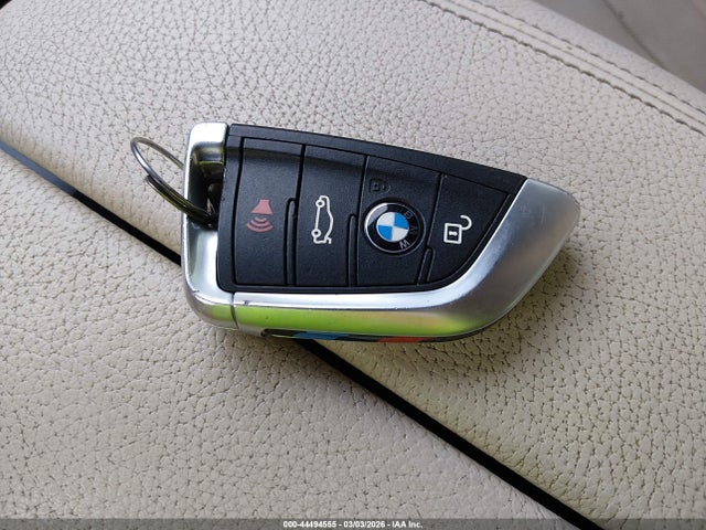 2017 BMW X6 5UXKU6C31H0W38399 Photo 10