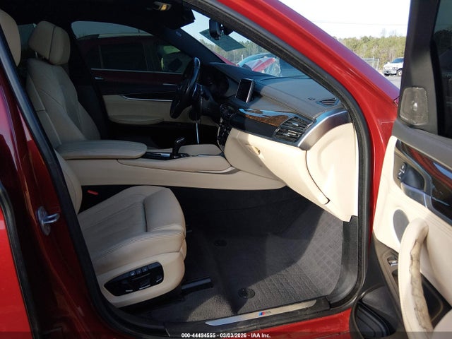 2017 BMW X6 5UXKU6C31H0W38399 Photo 4