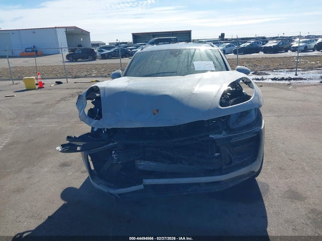 WP1AA2A55PLB17944 Porsche Macan T