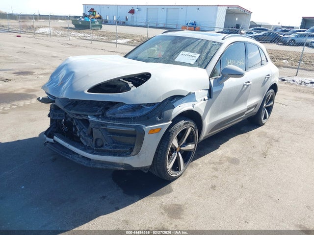 2023 PORSCHE MACAN WP1AA2A55PLB17944 Photo 1
