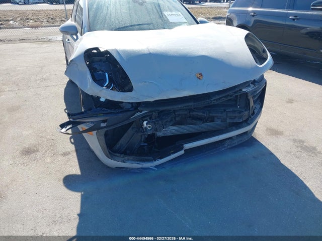 2023 PORSCHE MACAN WP1AA2A55PLB17944 Photo 5
