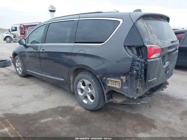 Продаж на аукціоні авто 2017 Chrysler Pacifica Touring-l Plus, vin: 2C4RC1EG3HR653305, номер лоту: 44494575