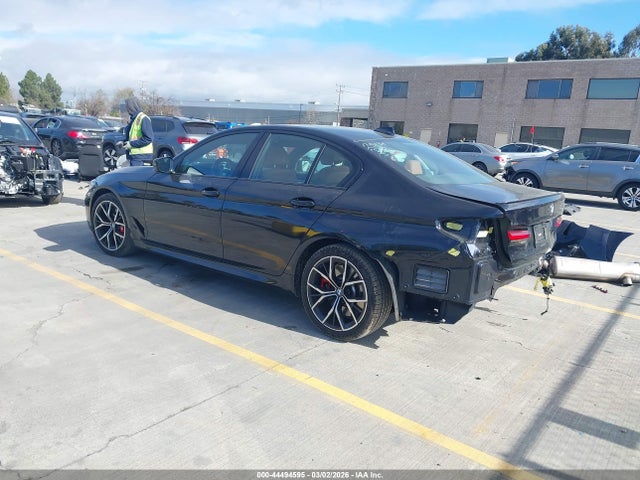 2023 BMW 540 WBA53BJ09PCL33990 Photo 2