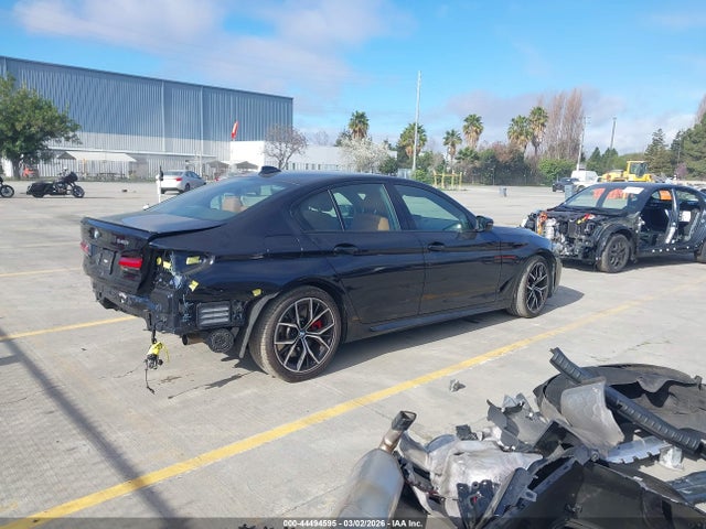 2023 BMW 540 WBA53BJ09PCL33990 Photo 3
