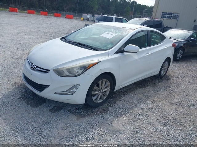 Hyundai ELANTRA SE 2015 5NPDH4AE0FH556557 Image 2