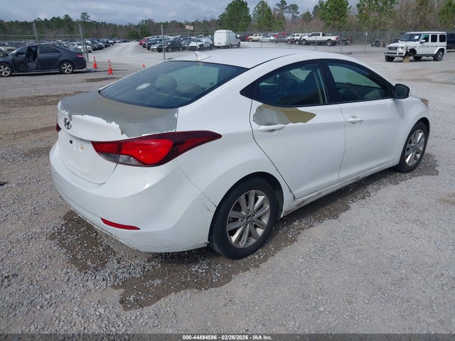Hyundai ELANTRA SE 2015 5NPDH4AE0FH556557 Image 4