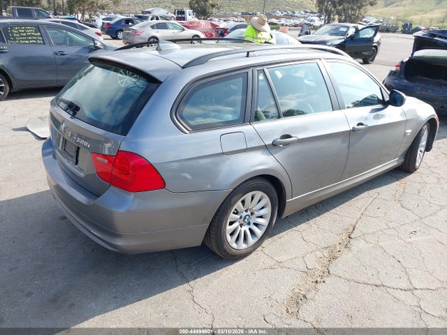 2009 Bmw 328i Xdrive მანქანა იყიდება აუქციონზე, vin: WBAUU335X9A539647, აუქციონის ნომერი: 44494601