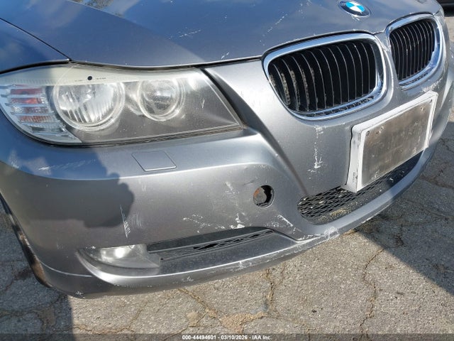 2009 Bmw 328i Xdrive მანქანა იყიდება აუქციონზე, vin: WBAUU335X9A539647, აუქციონის ნომერი: 44494601