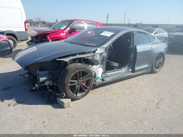 2013 TESLA MODEL S 5YJSA1CN5DFP05919 Photo 1