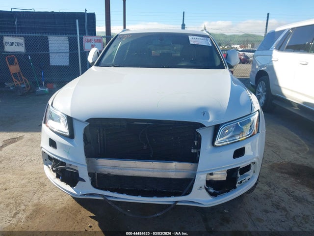 WA1D7AFP5HA002172 Audi Q5 3.0t Premium Plus