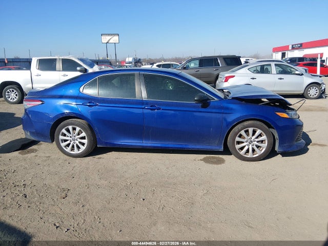 Продажа на аукционе авто 2018 Toyota Camry Le, vin: JTNB11HK1J3048135, номер лота: 44494626