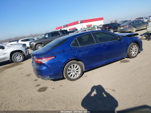 Продажа на аукционе авто 2018 Toyota Camry Le, vin: JTNB11HK1J3048135, номер лота: 44494626
