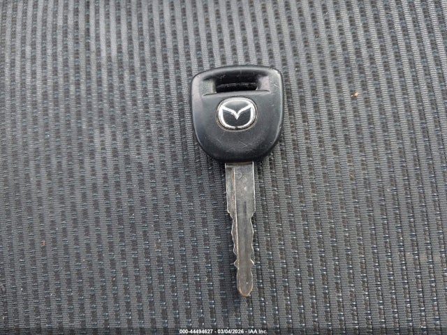 2011 Mazda Mazda3 I Sport მანქანა იყიდება აუქციონზე, vin: JM1BL1UG6B1494830, აუქციონის ნომერი: 44494627