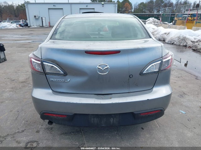2011 Mazda Mazda3 I Sport მანქანა იყიდება აუქციონზე, vin: JM1BL1UG6B1494830, აუქციონის ნომერი: 44494627