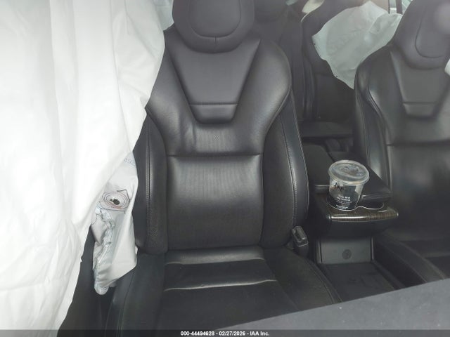 Продаж на аукціоні авто 2016 Tesla Model X 60d/p100d/p90d, vin: 5YJXCAE48GF007314, номер лоту: 44494628