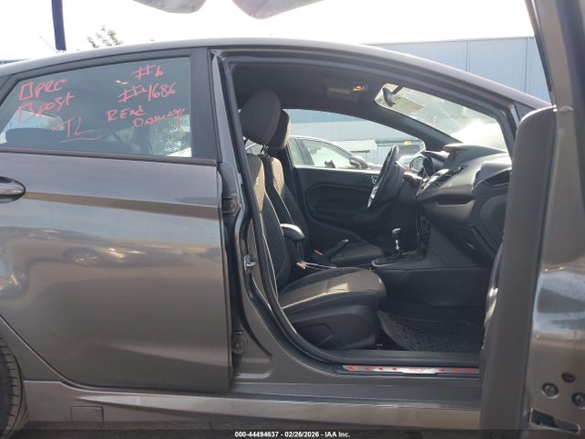 3FADP4GX6GM159724 Ford FIESTA ST