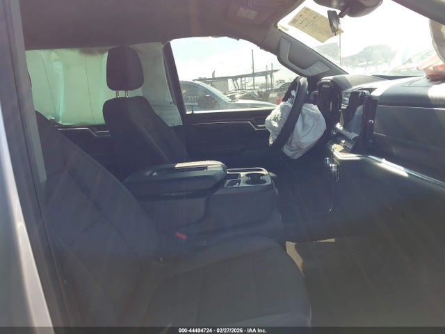 2022 GMC SIERRA 1500 3GTPUJEK6NG590663 Photo 4