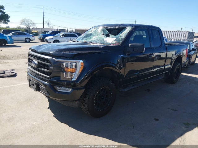 Ford F-150 Xlt 2021 1FTFX1E50MFA87241 Image 2