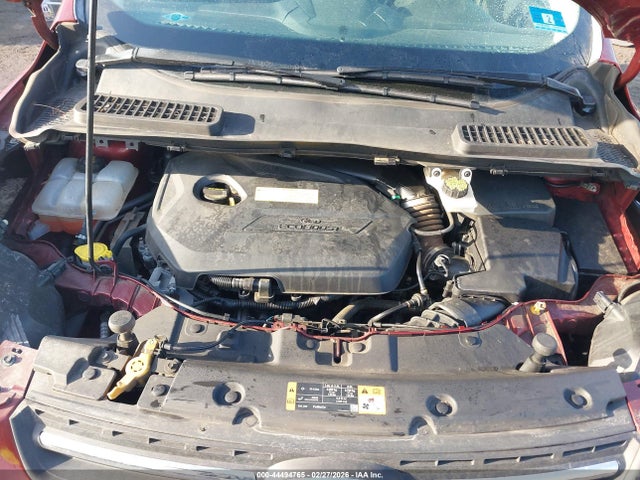 1FMCU9GX1GUC33716 Ford ESCAPE SE