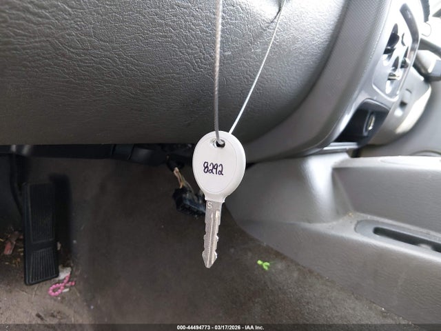 2005 Jeep Liberty Renegade მანქანა იყიდება აუქციონზე, vin: 1J8GK38K25W638439, აუქციონის ნომერი: 44494773