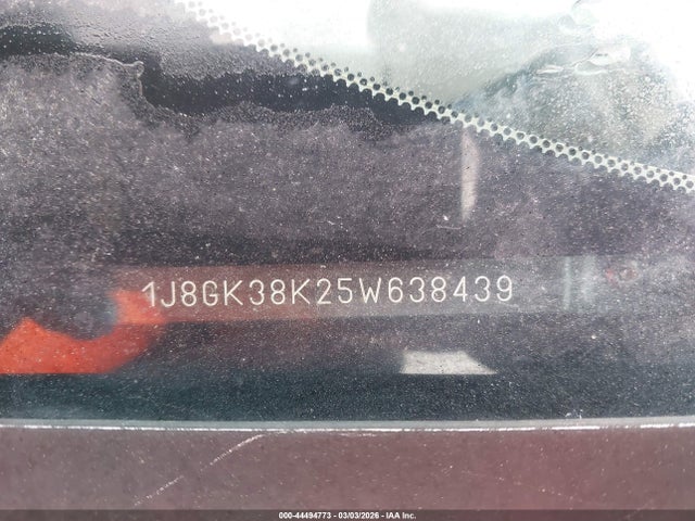 2005 Jeep Liberty Renegade მანქანა იყიდება აუქციონზე, vin: 1J8GK38K25W638439, აუქციონის ნომერი: 44494773