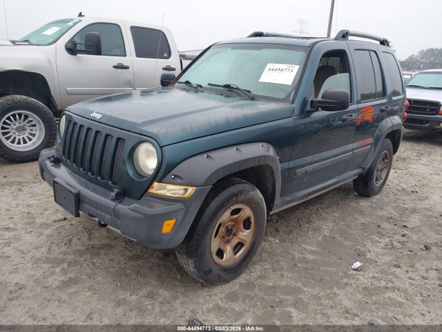 2005 Jeep Liberty Renegade მანქანა იყიდება აუქციონზე, vin: 1J8GK38K25W638439, აუქციონის ნომერი: 44494773