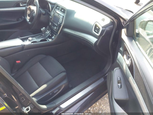 44494789 :رقم المزاد ، 1N4AA6AP4GC404045 vin ، 2016 Nissan Maxima 3.5 S مزاد بيع