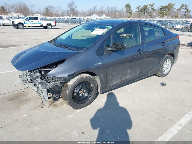JTDKAMFU8N3173388 Toyota Prius L