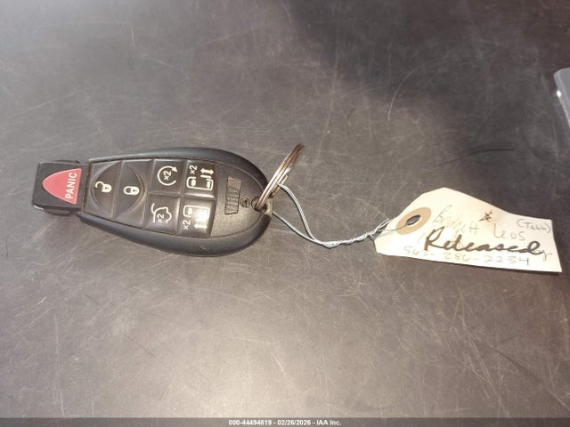 2016 CHRYSLER TOWN & COUNTRY 2C4RC1BG7GR215745 Photo 10