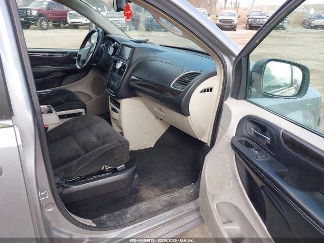 2016 CHRYSLER TOWN & COUNTRY 2C4RC1BG7GR215745 Photo 4