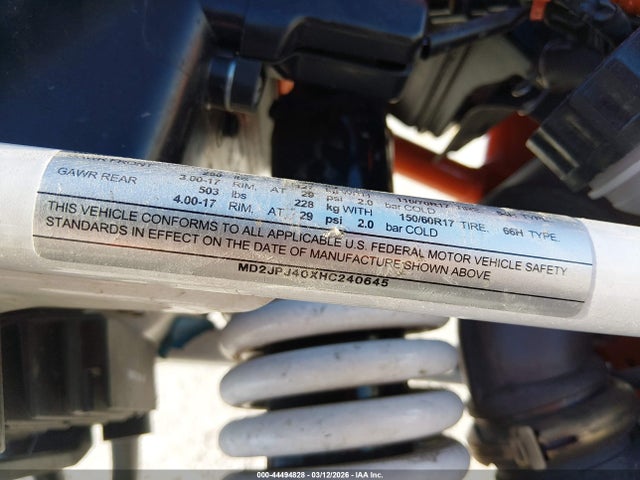KTM 390 Duke 2017 MD2JPJ40XHC240645 Image 10