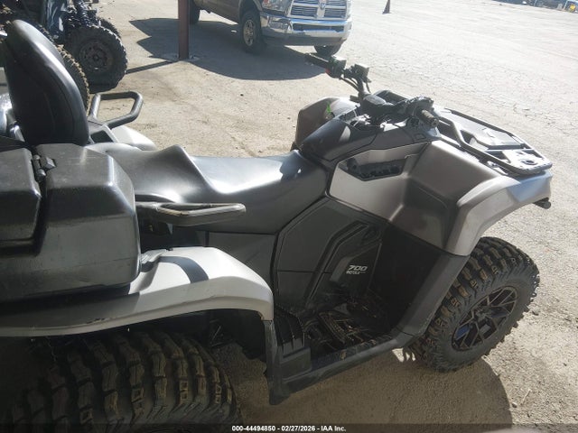 Can-Am Outlander Max Xt 700 2025 3JB3PA528SJ000051 Image 12
