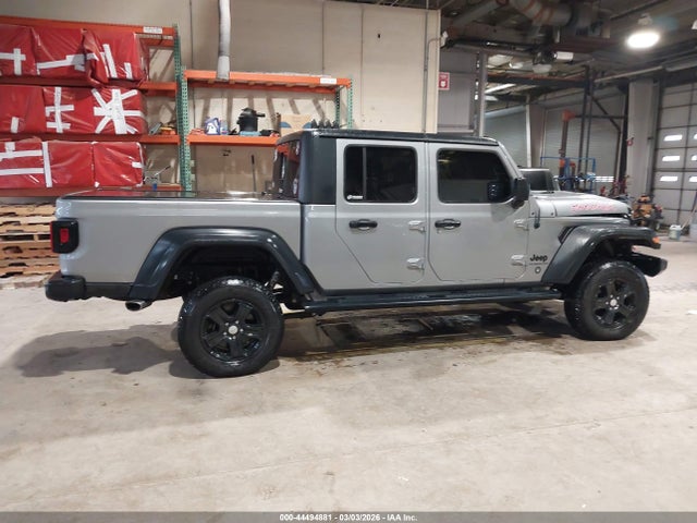 1C6HJTAG1LL153879 Jeep Gladiator Sport S 4x4
